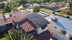 Leia mais sobre o artigo Energia solar e a lei 14.300/22: conheça os aspectos regulatórios